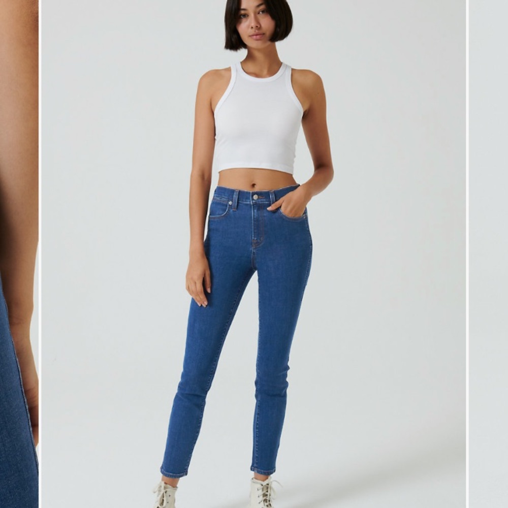 Aritzia Sunday best switch high rise skinny jeans